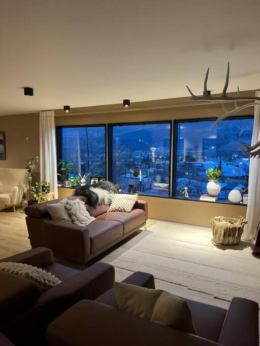 Botnahlid Villa, Mountain And Town Views And Outdoor Sauna Seyðisfjörður Екстериор снимка